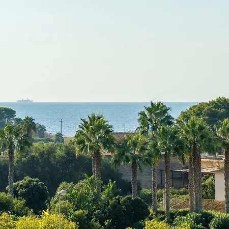 Travini Aparthotel