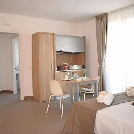 Aparthotel Travini 4*
